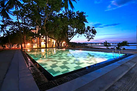 Jade Green Hambantota