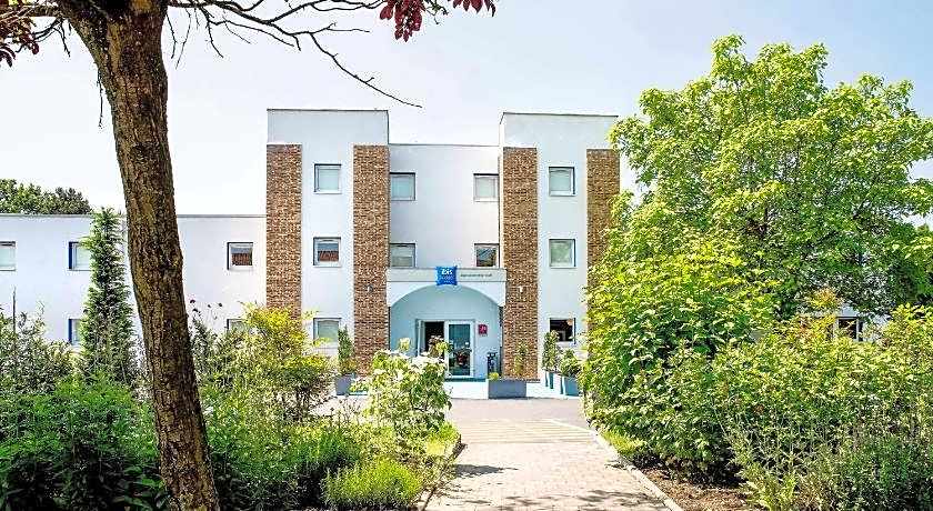 Ibis budget Valenciennes Petite Forêt