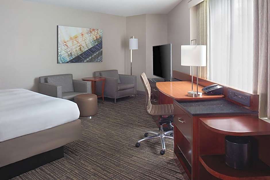 Marriott Downtown at CF Toronto Eaton Centre