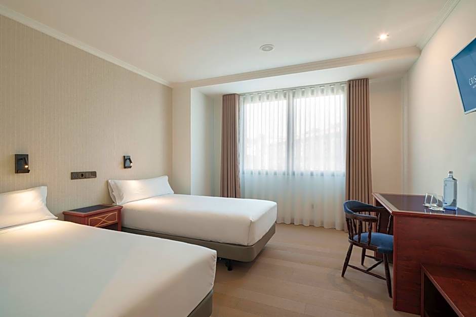 Hotel Almirante
