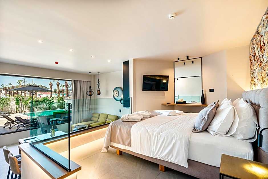 Pathos SeaSide Suites