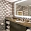 DoubleTree by Hilton Hotel Chicago Wood Dale - Elk Grove