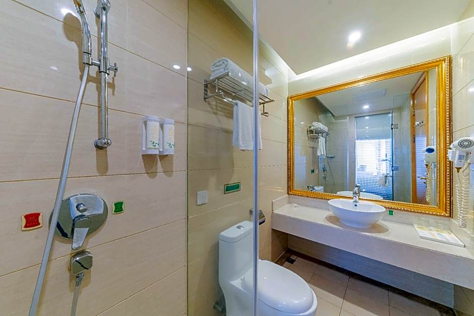 Vienna International Hotel Meizhou Spindle Bridge Branch