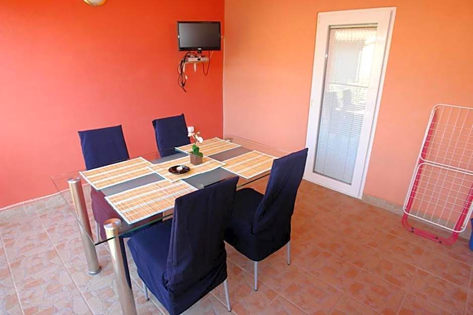 Apartments Andro