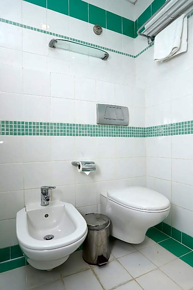One Pavilion Luxury Serviced Apartments