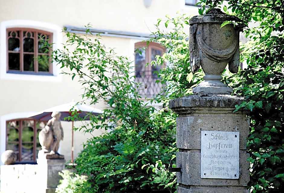 Schloss zu Hopferau