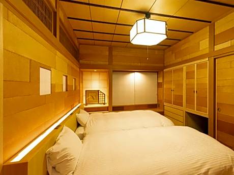 Twin Room with Bathroom (Adult Only)
