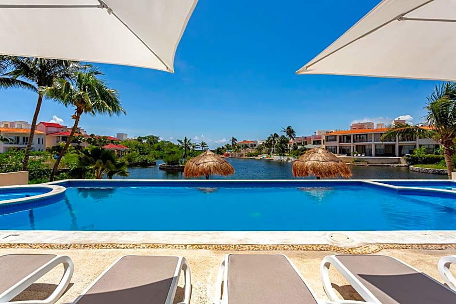 Aventuras Club Marina