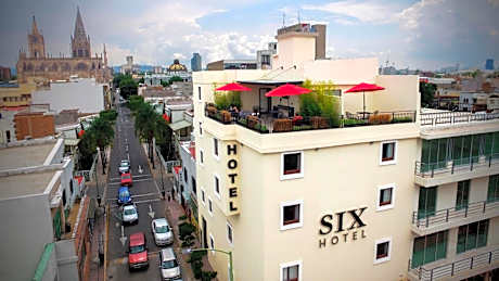 Six Hotel Guadalajara Expiatorio