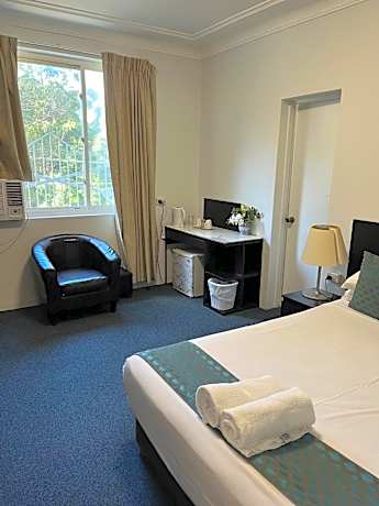 Superior Queen Room