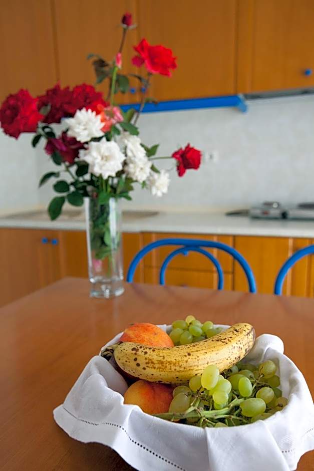 Yiouli Hotel