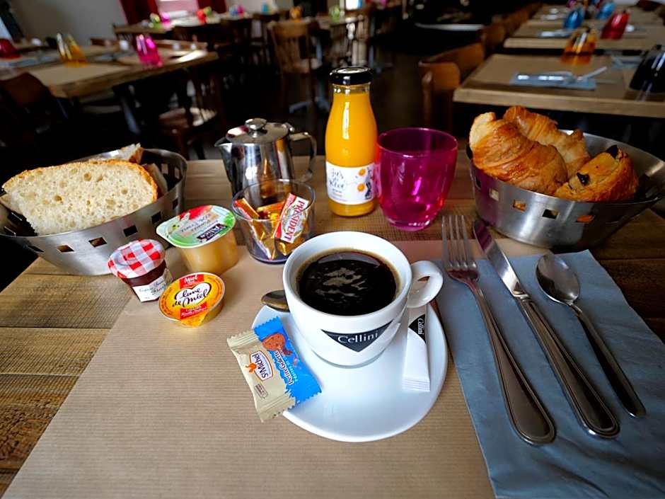 L'Alzire - Logis Auberge Culturelle