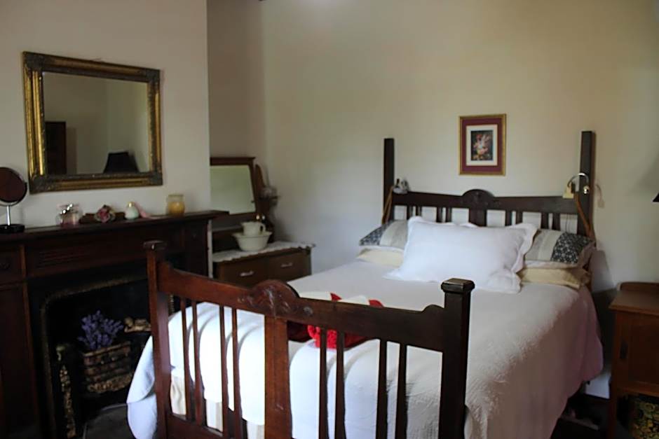 Bellamona Cottage Longford