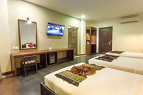 Superior Triple - 3 Single Beds