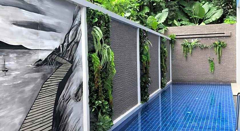 Golden Paradise Hotel