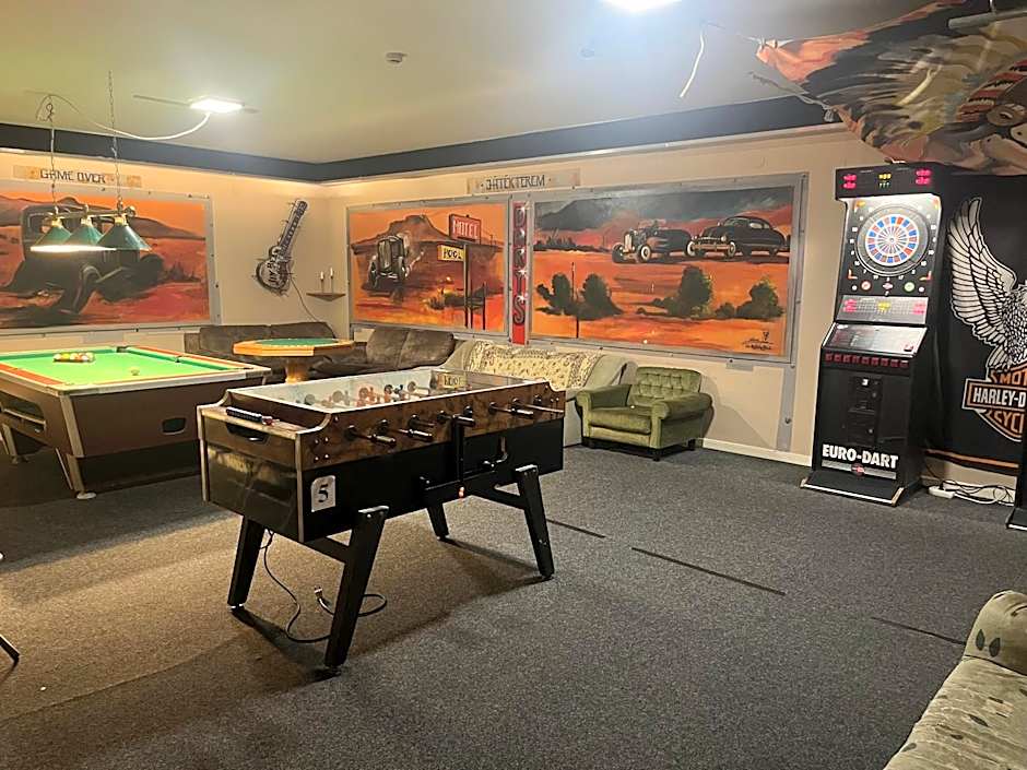 Pollushof Panzió és Étterem