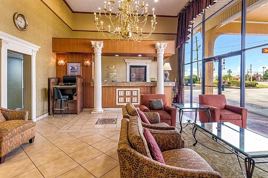 Econolodge inn & Suites