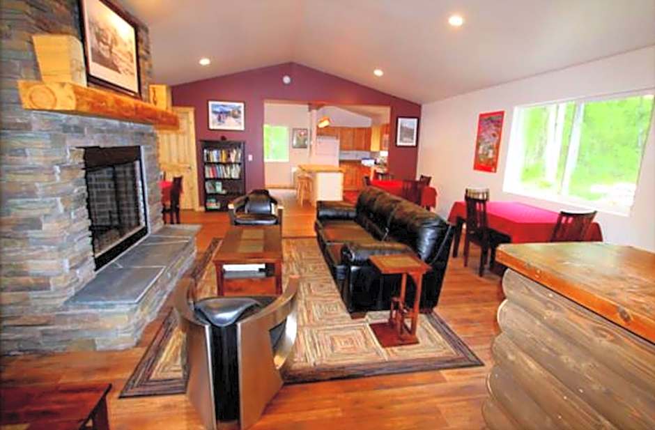 Talkeetna Wilderness Lodge & Cabin Rentals