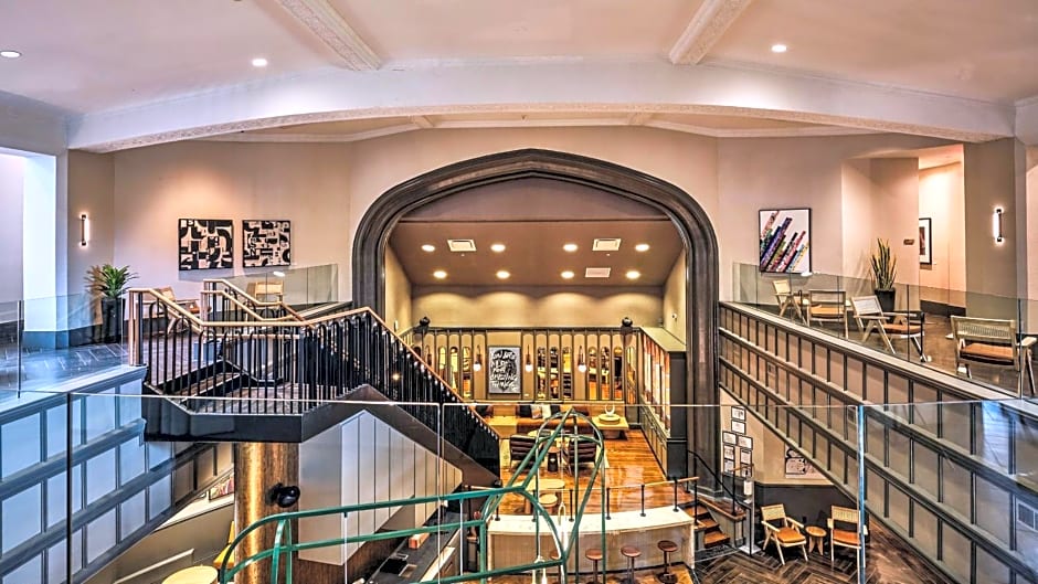 Joinery Hotel Pittsburgh, Curio Collection by Hilton
