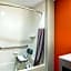 La Quinta Inn & Suites by Wyndham Pittsburg