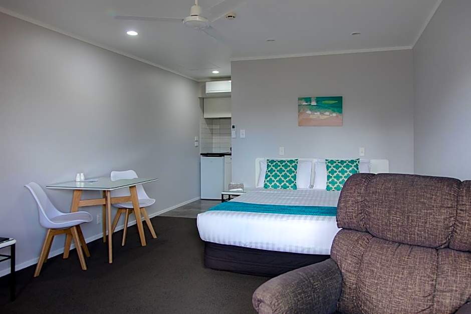 BKs Palm Court Motor Lodge