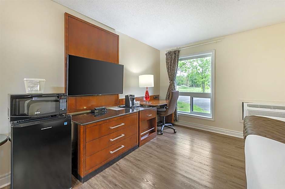 SureStay Hotel by Best Western Kemptville