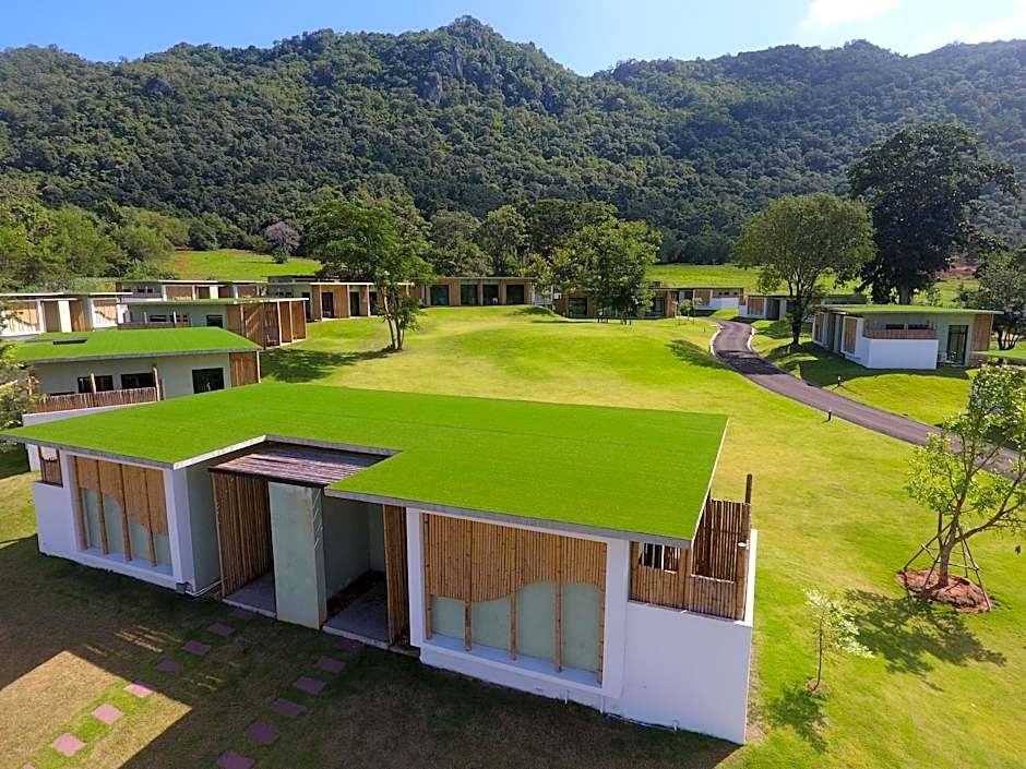 Curve360 Hotel Khao Yai