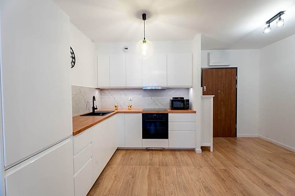 Pure Rental Premium Apartments - Parking Free