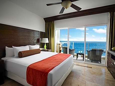 Penthouse Two Bedroom Ocean View