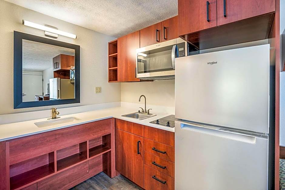 Suburban Studios Middlesboro