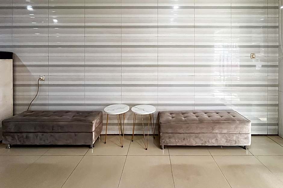 Arcadia Rooms RedPartner