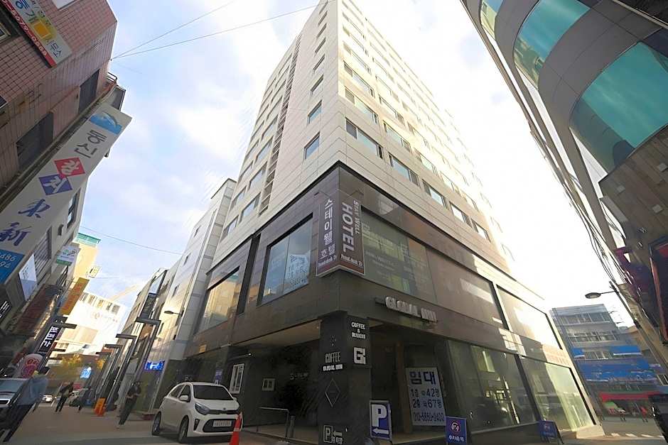 Staywell Hotel