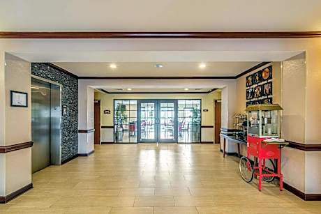 Comfort Inn & Suites Panama City North