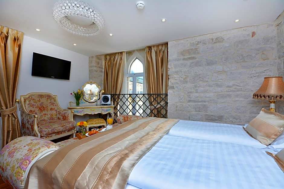 Jupiter Luxury Hotel