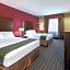 Holiday Inn Express & Suites Cleveland