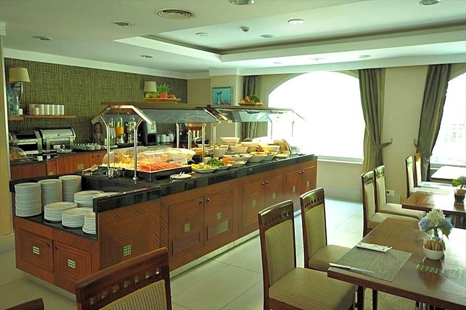 Midas Hotel