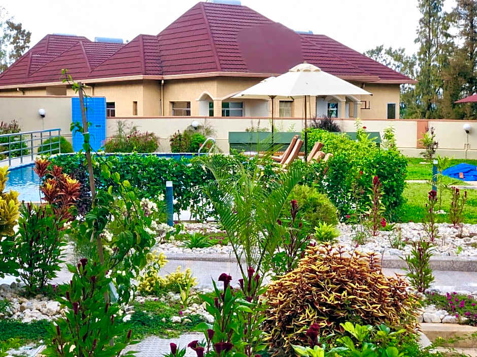 Heaven Restaurant & Boutique Hotel