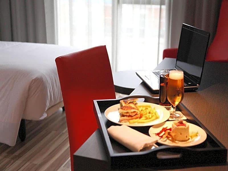 Eurostars Arenas de Pinto