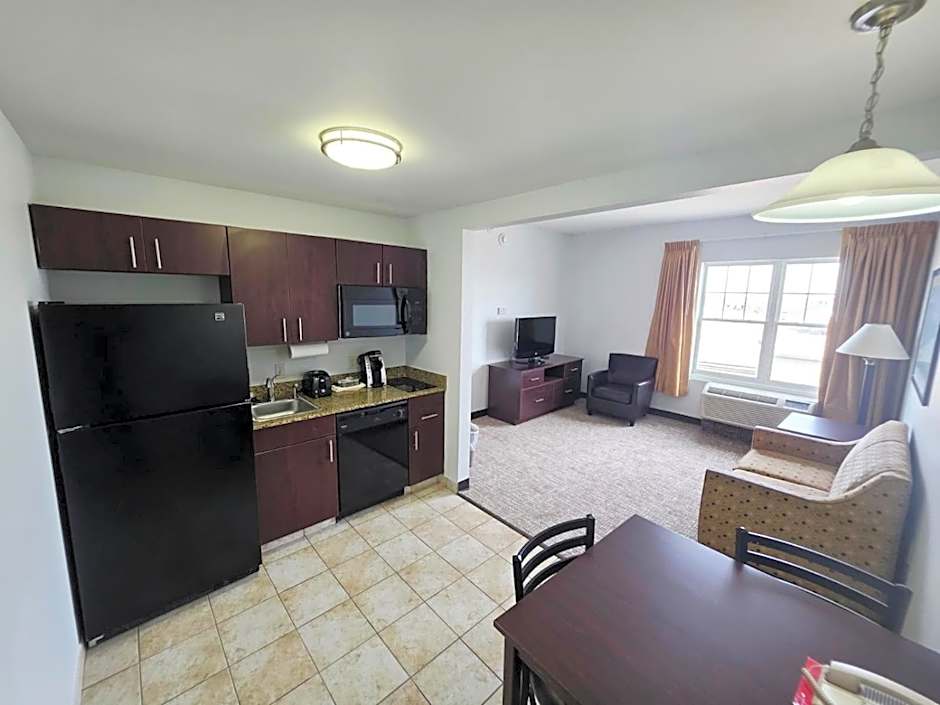 Mainstay Suites Minot