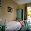 Salus Smart & Chic Hotel