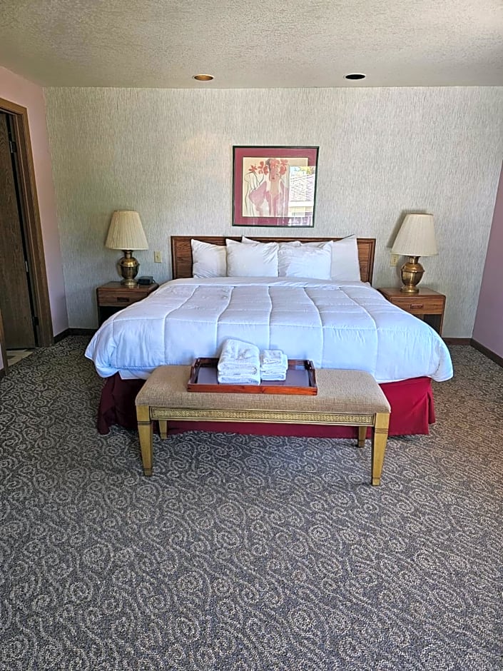 Travelodge by Wyndham Mackinaw City