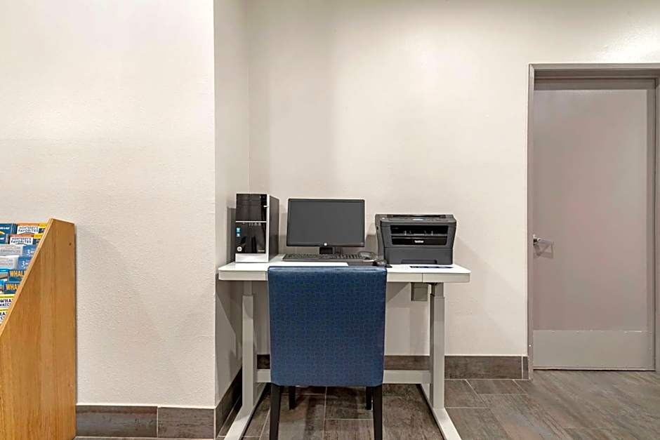 Best Western Marina State Beach