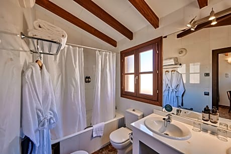 SUITE PENTHOUSE   SPA ACCES NOT INCLUDED