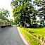 Oak Park Inn