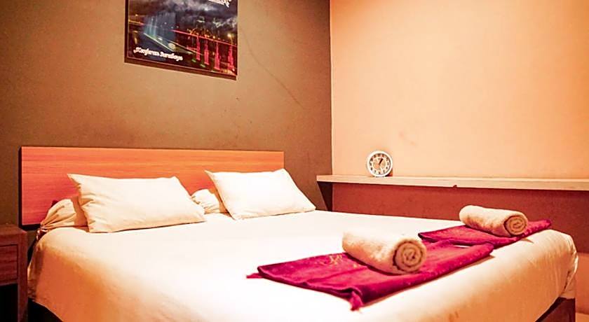 Audah Syariah Residence Mitra RedDoorz