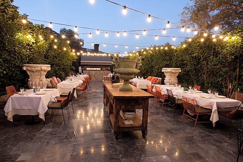 Bella Sombra Hotel