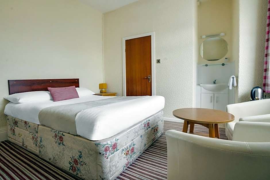 OYO St Kildas, Blackpool Central