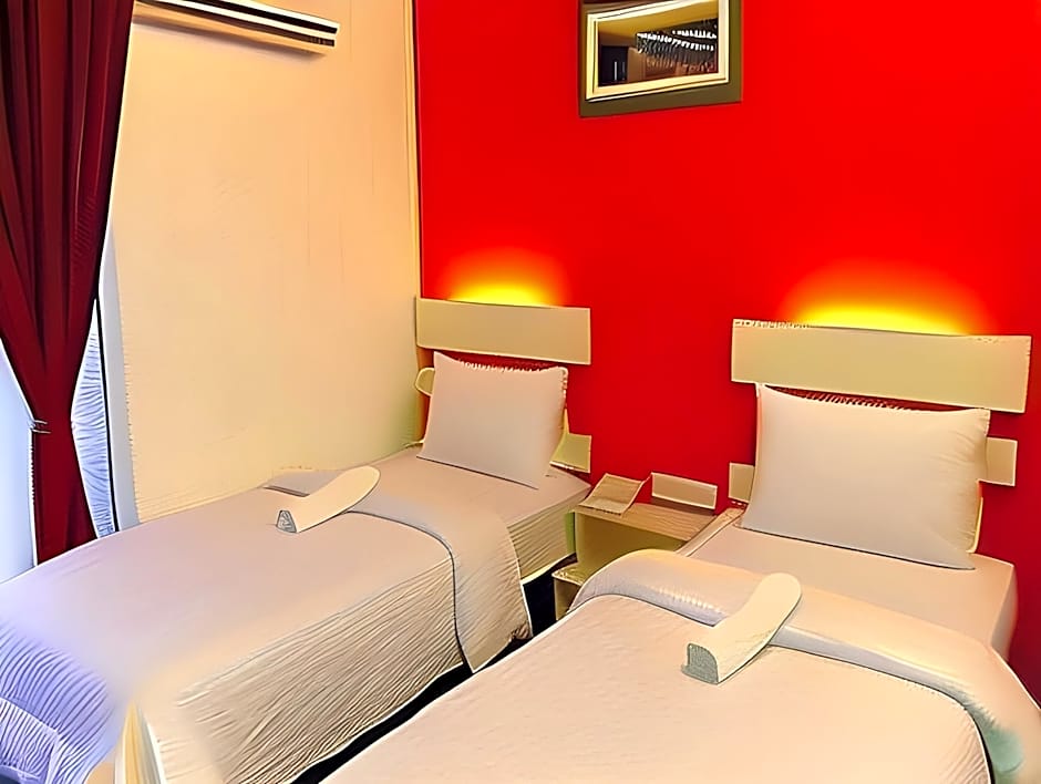 Suite Dreamz Hotel
