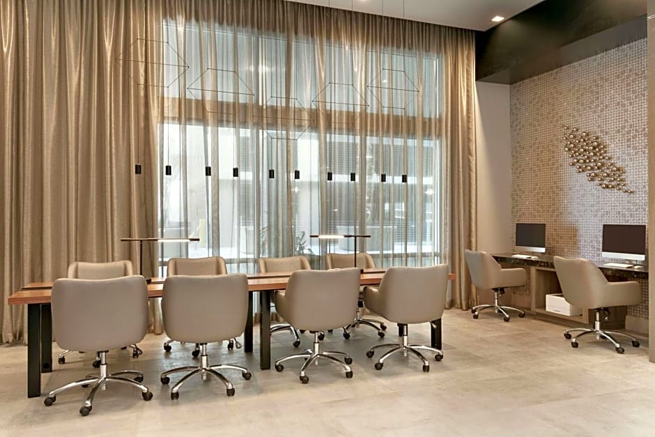 Embassy Suites by Hilton Atlanta Midtown
