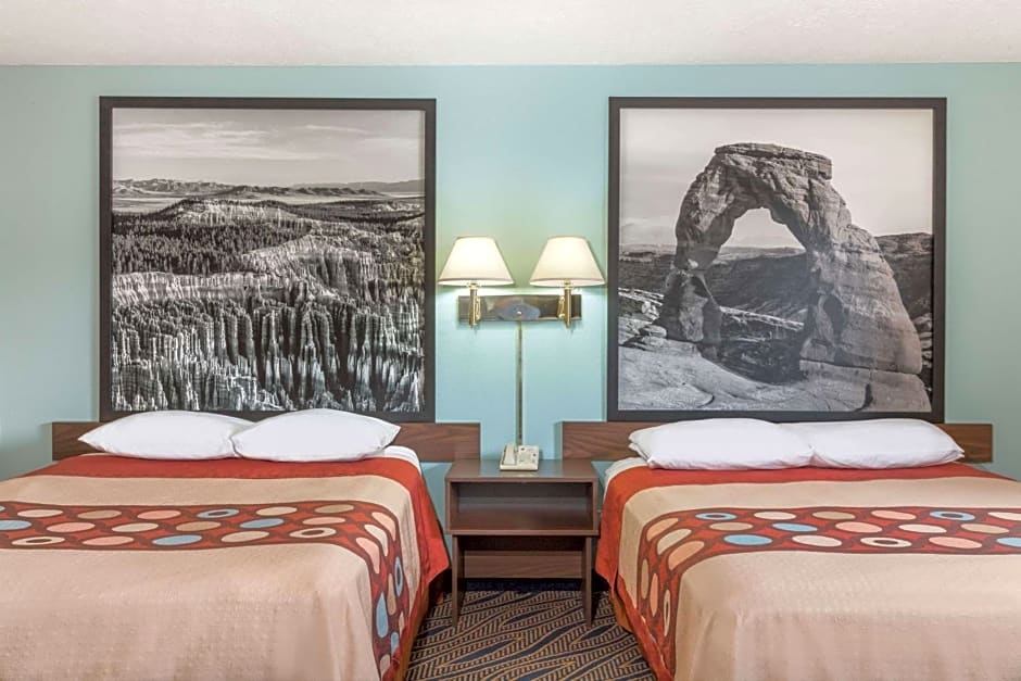 Super 8 by Wyndham Cedar City